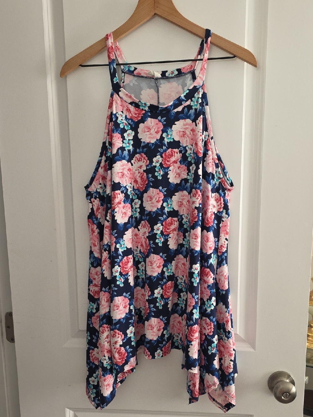 Pink Blush Floral Strappy Tank Top Hankerchief Hem Size XL